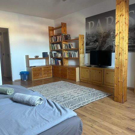 Hotello Apartmanhaz Es Panzio Zalaegerszeg Εξωτερικό φωτογραφία