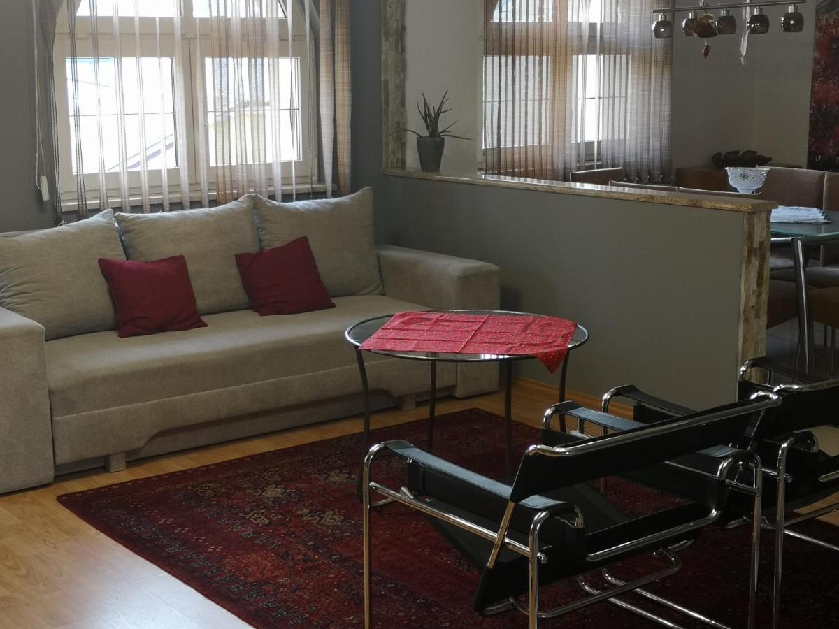 Hotello Apartmanhaz Es Panzio Zalaegerszeg Εξωτερικό φωτογραφία