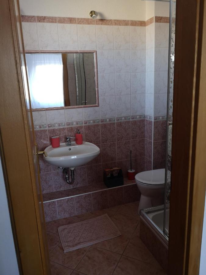 Hotello Apartmanhaz Es Panzio Zalaegerszeg Εξωτερικό φωτογραφία