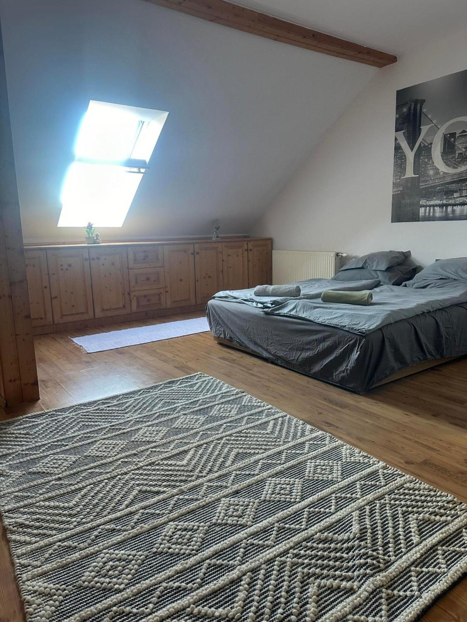 Hotello Apartmanhaz Es Panzio Zalaegerszeg Εξωτερικό φωτογραφία